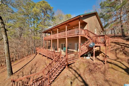 42 ROBIN DRIVE