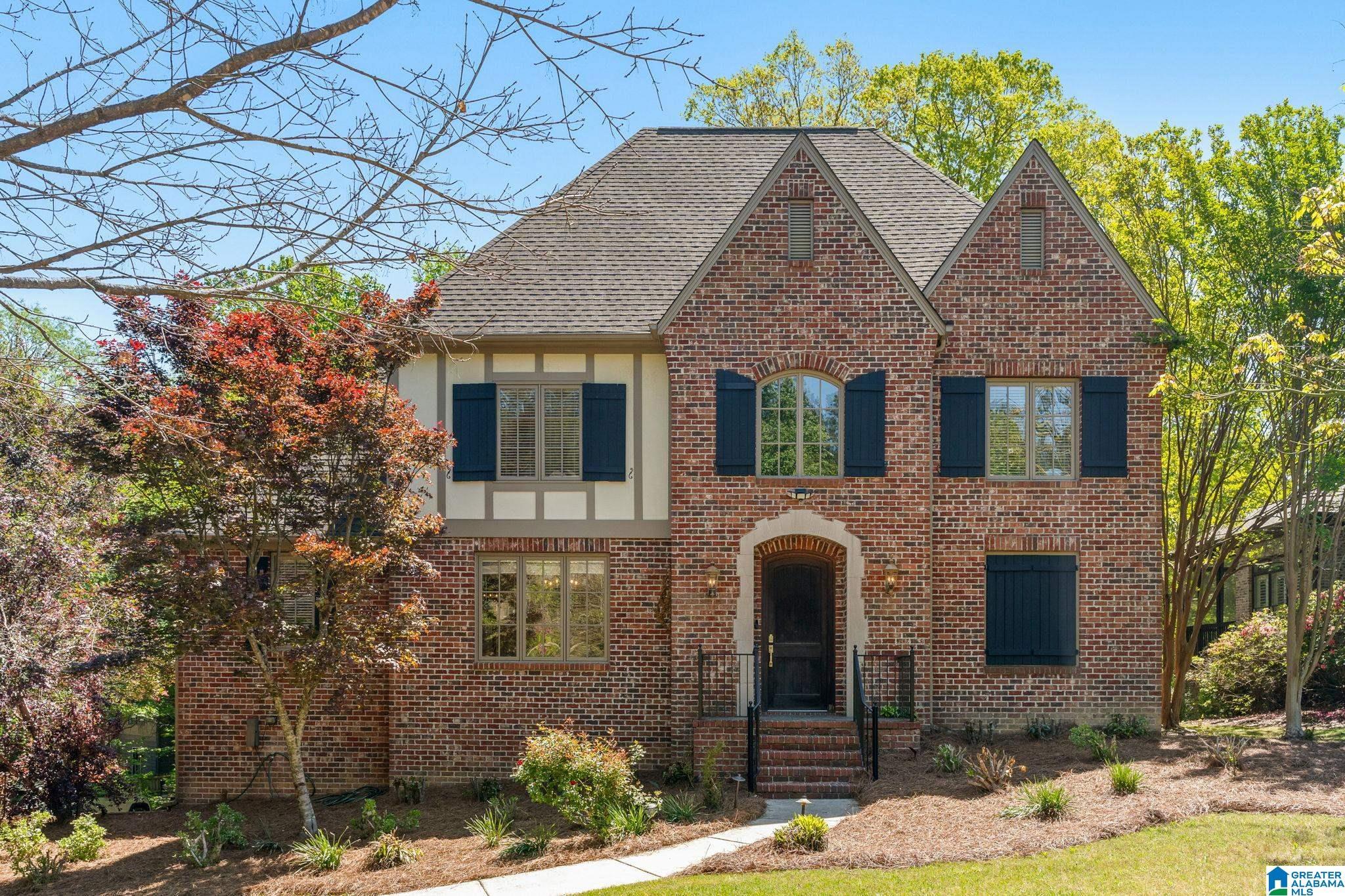 Image 2: Front of Home