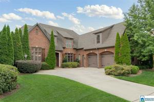 352 WOODWARD CT