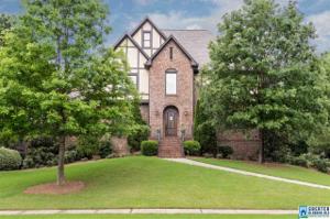 5635 LAKE TRACE DR