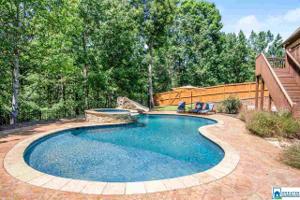 1021 COLUMBIA CIR