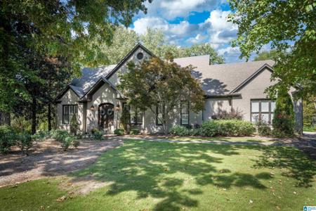 500 CASTLEBRIDGE LANE
