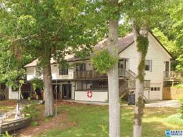 490 RIVER OAKS DR