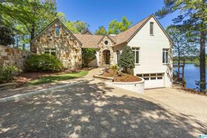 4976 HEATHER POINT