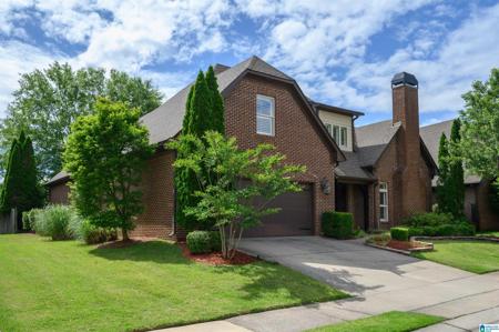 1064 KINGS WAY