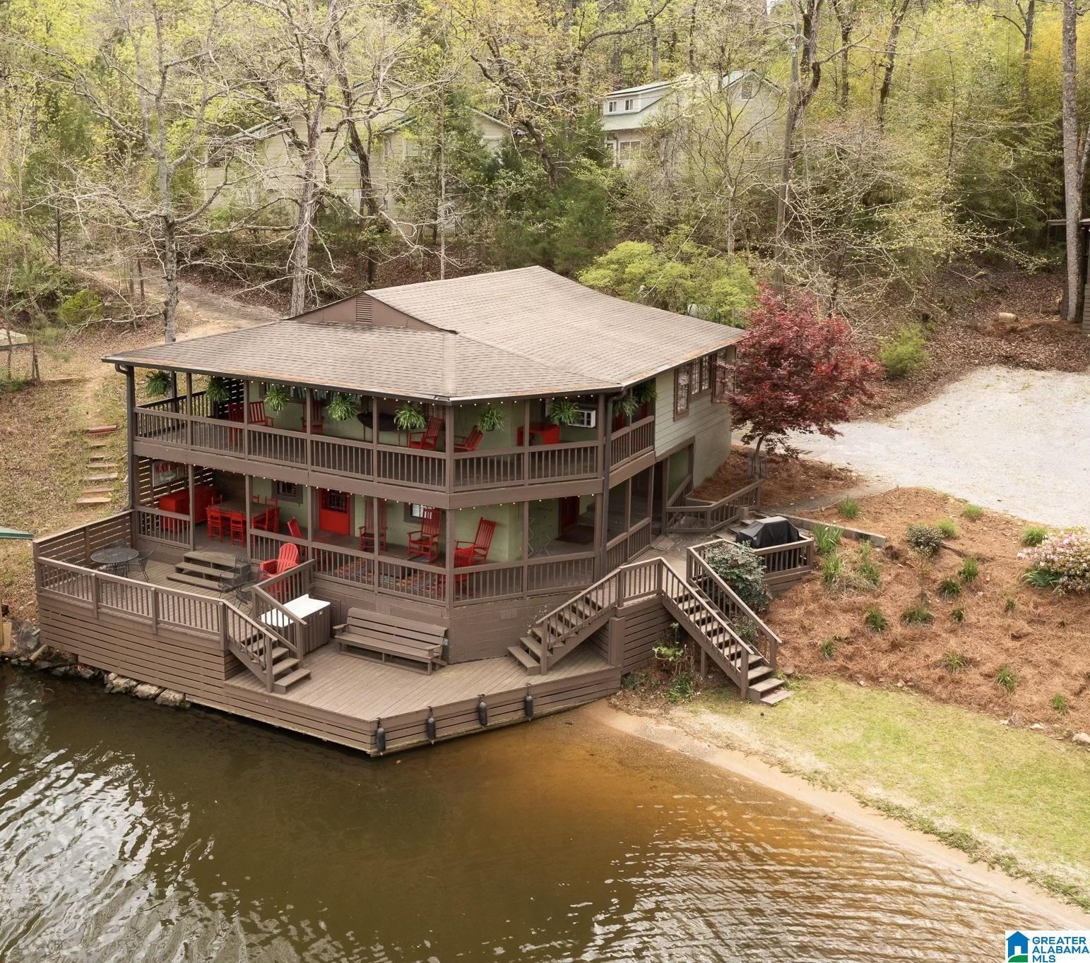 Image 1: Back Of Structure