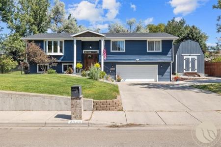 2049 Saint Andrews Drive