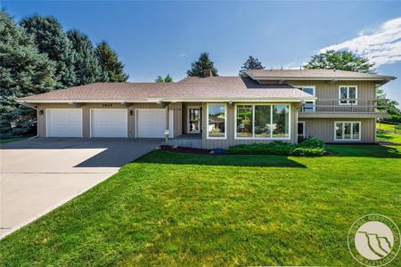 1949 St Andrews Drive