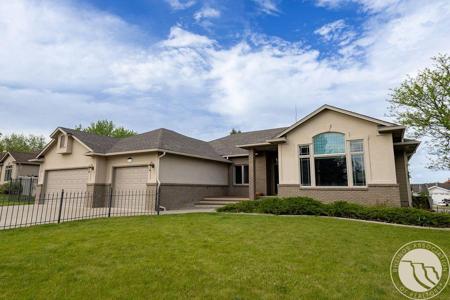 2113 Skyview Drive