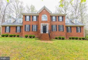 81 HOLLY COURT