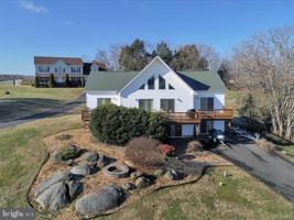 150 STONEWALL COURT