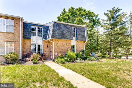 2126 HARBOUR DRIVE