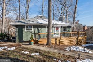 1325 EASTOVER PARKWAY