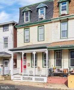 225 PENN STREET