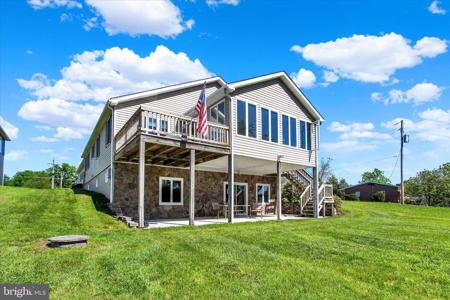 394 HERITAGE DRIVE
