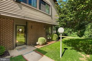 5618 SUMMER OAK WAY