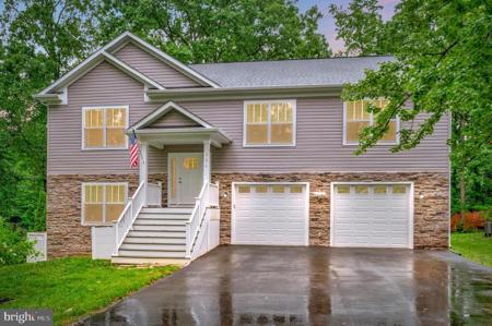 706 LAKEVIEW PARKWAY