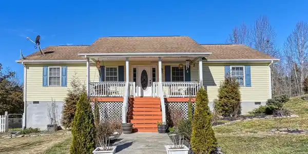 89 CIMARRON COURT