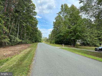 LOT 6 CENTERVILLE