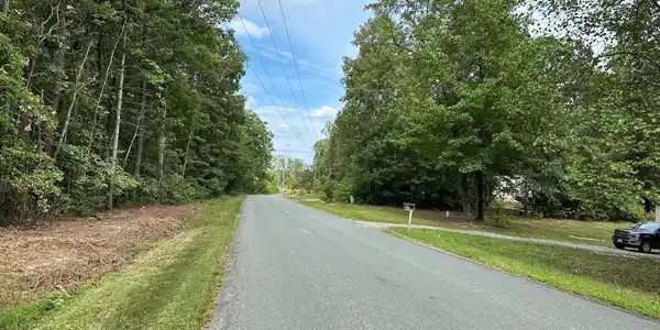 LOT 6 CENTERVILLE
