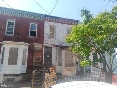 318 CLINTON STREET