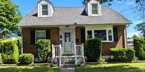 321 NICHOLSON ROAD