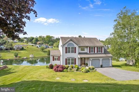 451 WYNONAH DRIVE