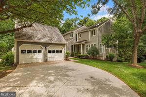 1573 BRASS LANTERN WAY