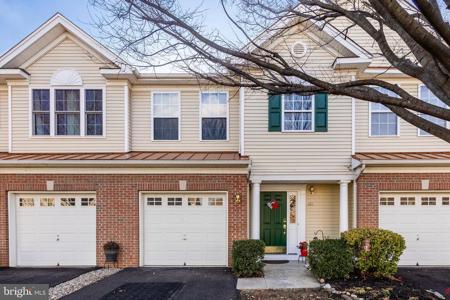 323 LISA WAY
