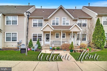 213 RIVER COURT