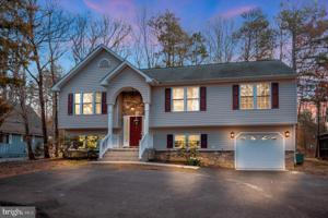 1327 LAKEVIEW PARKWAY