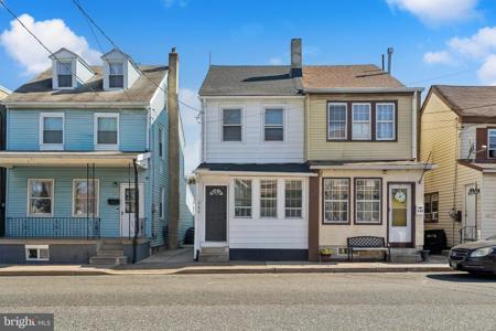 244 S BROADWAY