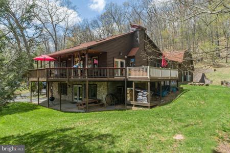 26 GLEN COVE CIRCLE