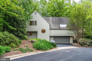 11607 BROMLEY VILLAGE LANE