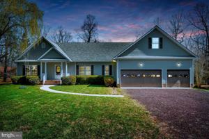 220 FAIRFAX LANE