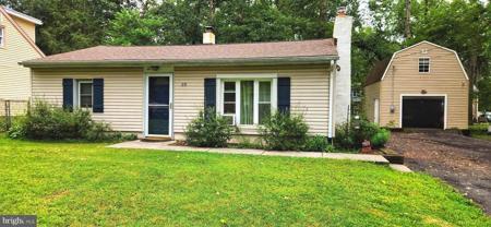 38 FERN STREET