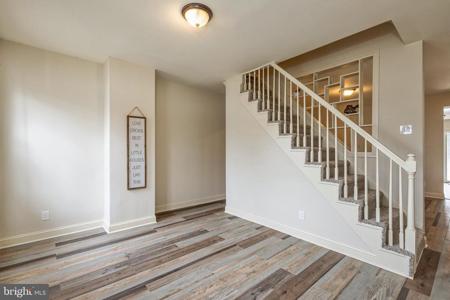 328 BROADWAY