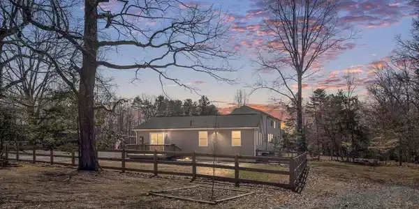 15000 COMFORT LANE