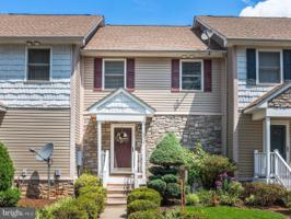 304 LAKE FRONT DRIVE