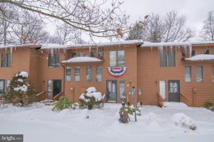 3 LAUREL BROOK DRIVE