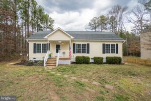 204 YORKTOWN DRIVE