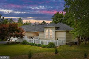 72 HEMLOCK LOOP