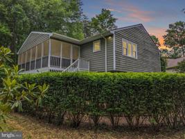 103 TAYLOR COURT