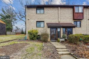 7326 KERRY HILL COURT