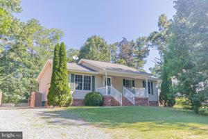 105 HESSIAN DRIVE