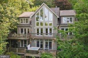 2045 LAKE SHORE DRIVE