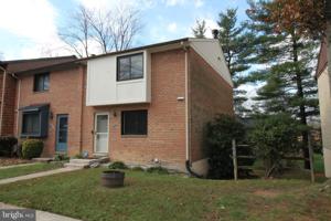 7315 KERRY HILL COURT