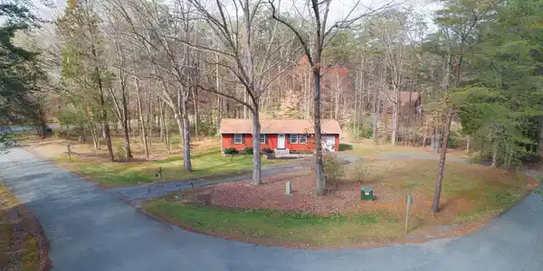 249 POPLAR PASS