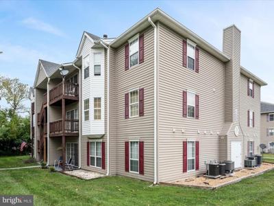 100 TIMBERLAKE TERRACE