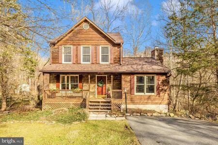 6706 MEADOWLAWN CIRCLE